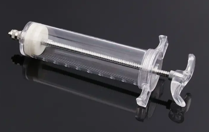Hand Feeding Syringe for Birds
